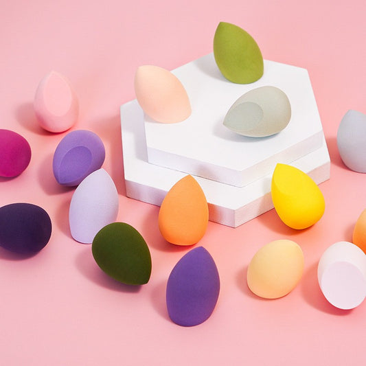 Super soft sponge makeup